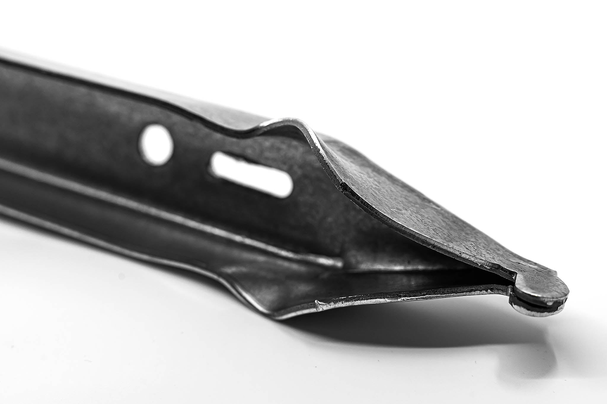 MONTANȚI ZINCAȚI „U”